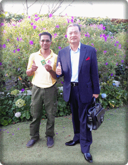 mohd zaidi junus bersama pengasas public gold